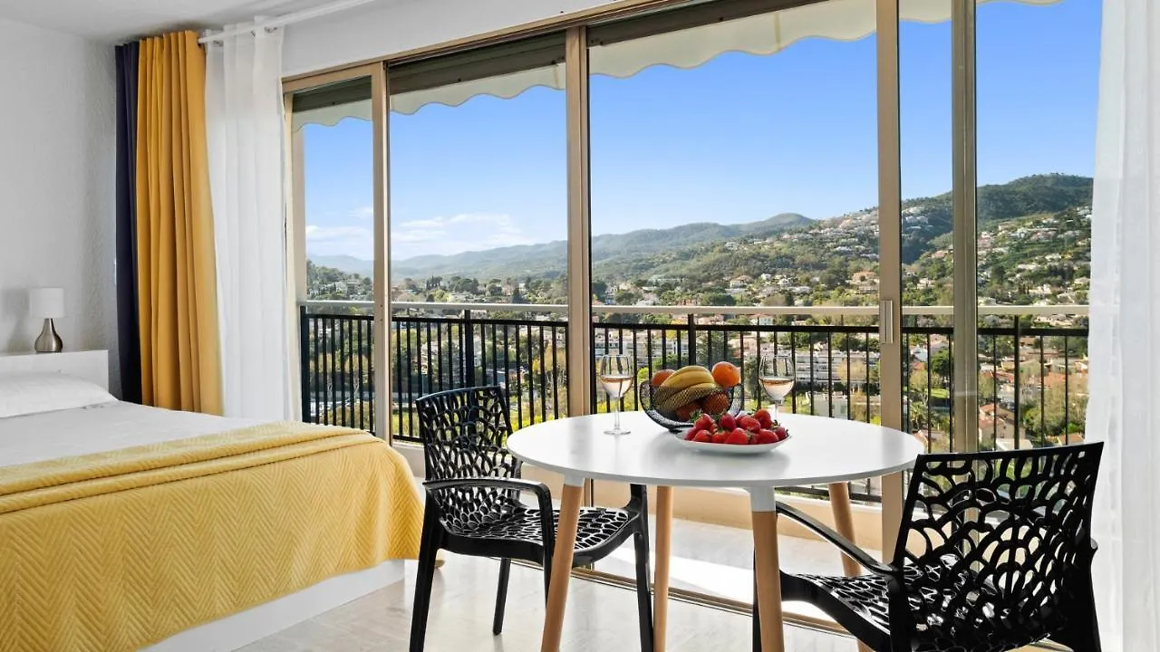 Apartahotel Cannes Marina Residence - Appart Hotel Mandelieu