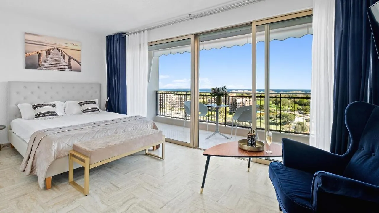 Apartahotel Cannes Marina Residence - Appart Hotel Mandelieu