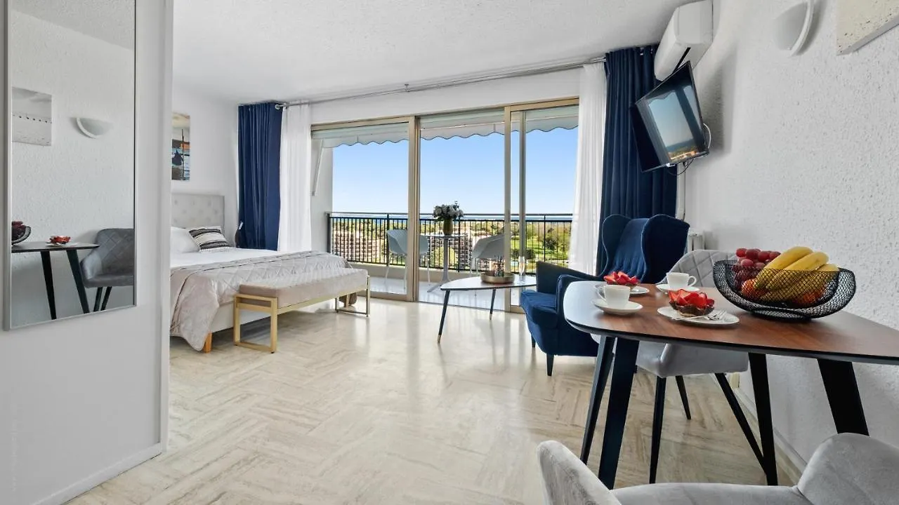 Aparthotel Cannes Marina Residence - Appart Hotel Mandelieu
