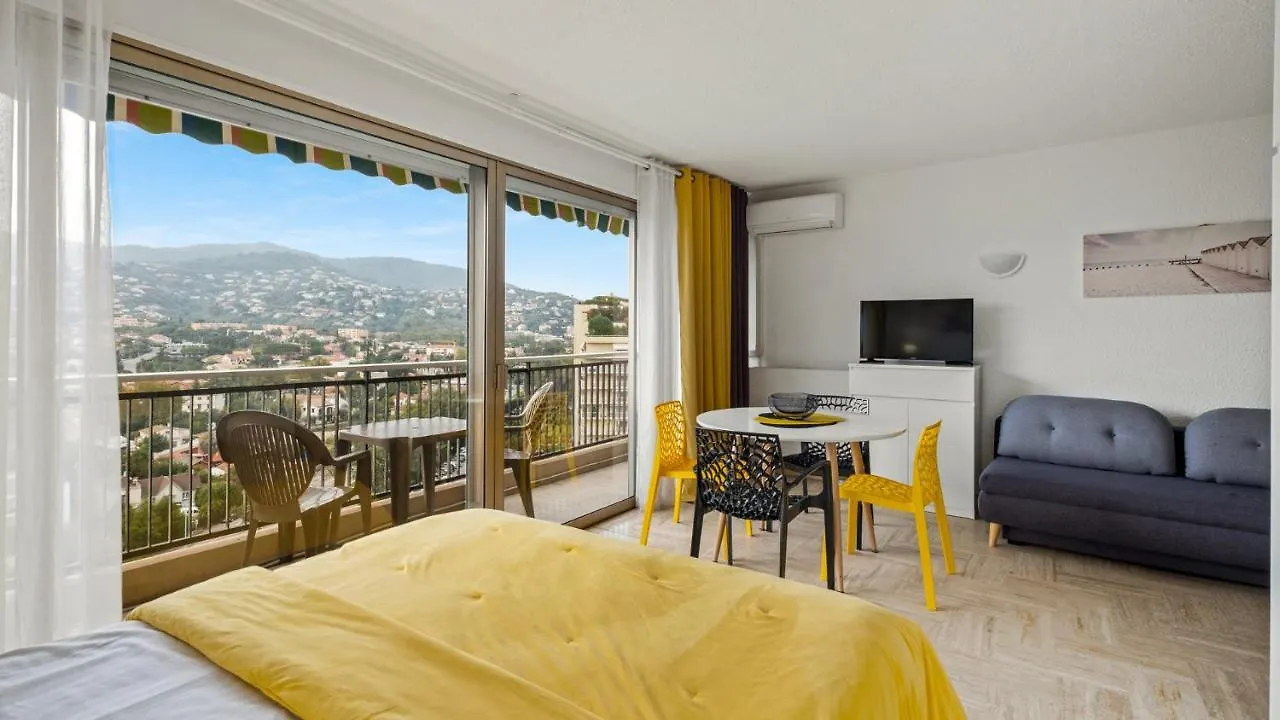 Cannes Marina Residence - Appart Hotel Mandelieu Aparthotel