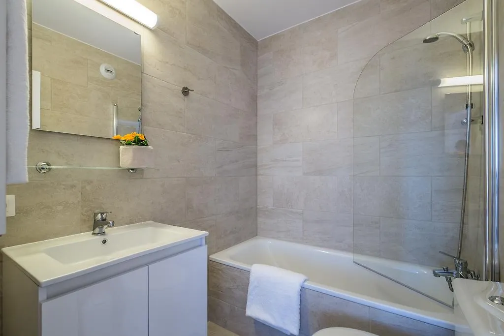 Cannes Marina Appart Hotel Mandelieu
