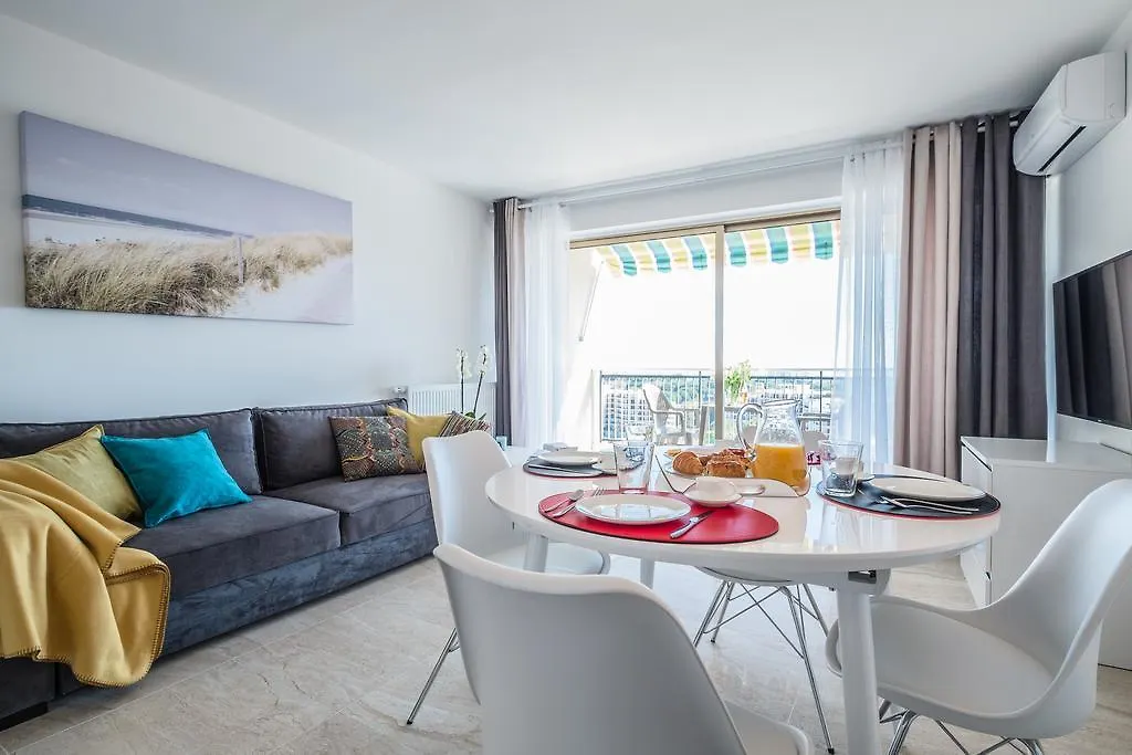 ** Apart-hotel Cannes Marina Appart Hotel Mandelieu França
