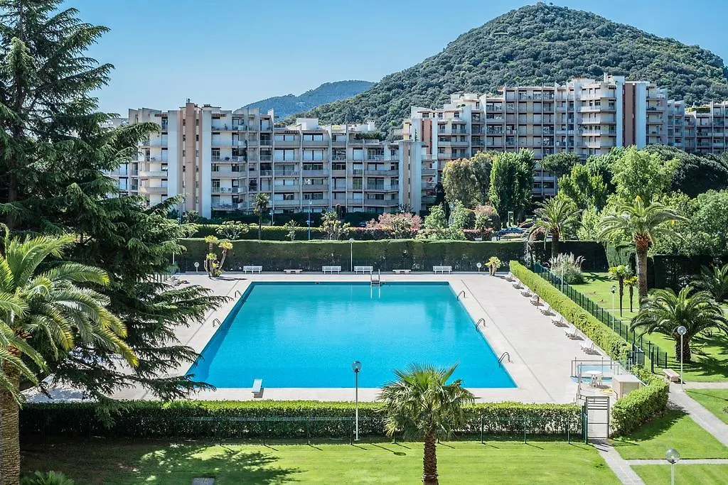 Cannes Marina Residence - Appart Hotel Mandelieu Apartahotel